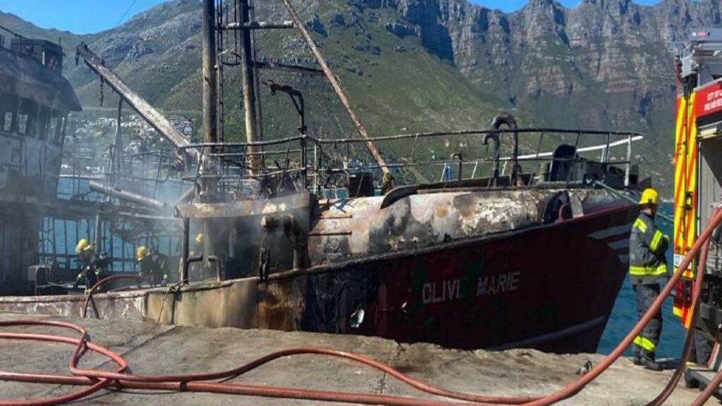 Update on Hout Bay vessel that was ablaze off Cape Point