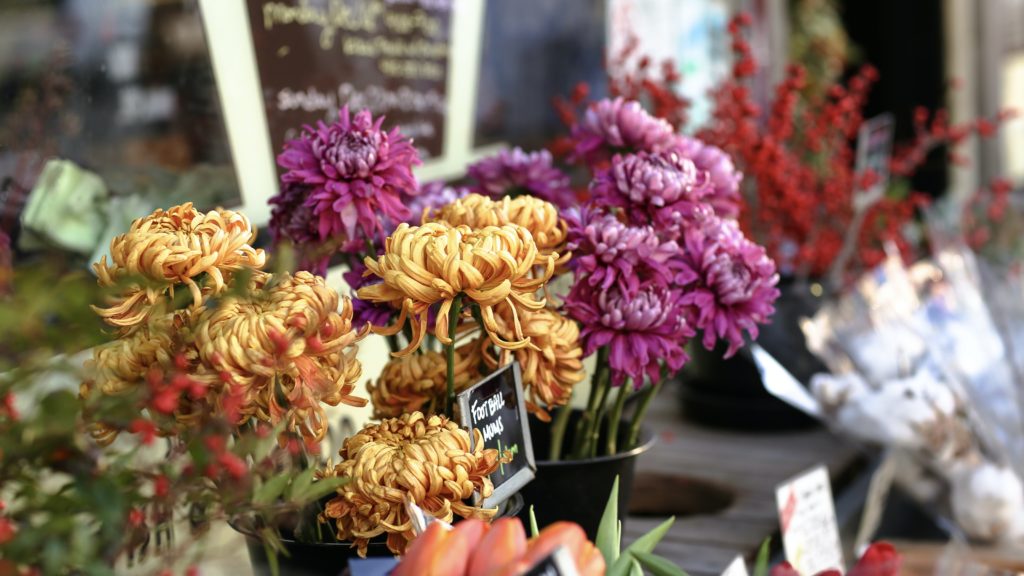 Coming up roses: 10 local florists to support this Mother's Day