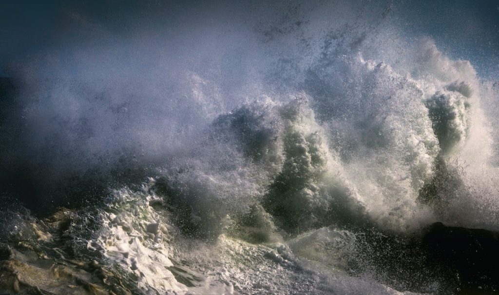 Yellow Level 1: Strong winds and high waves in the Western Cape