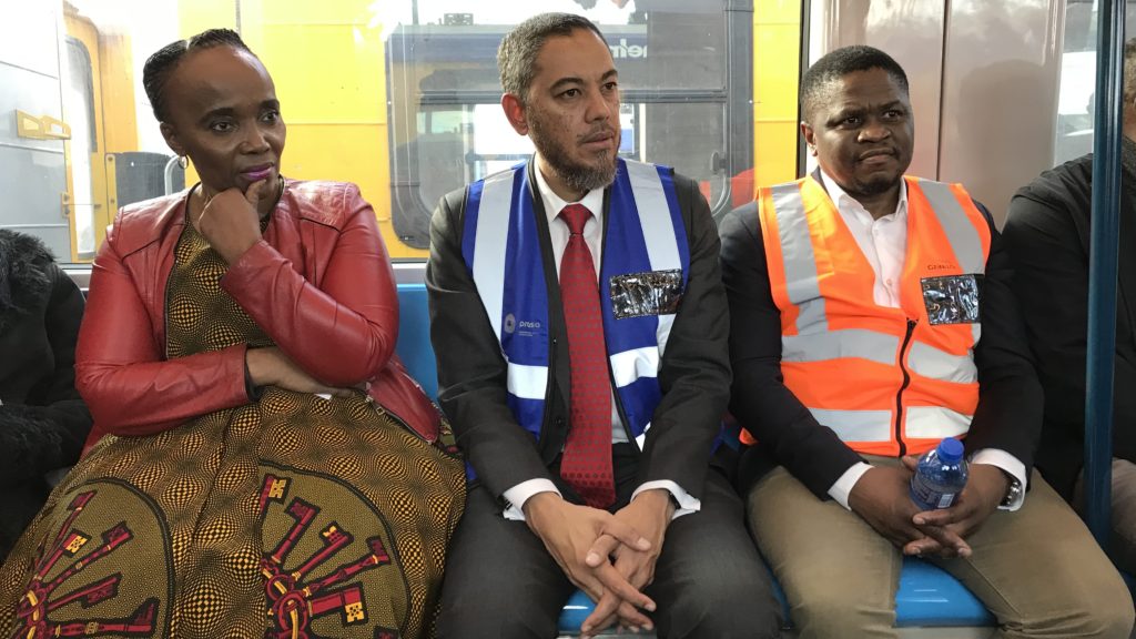 Minister of transport says 'no' to CoCT bid to take over the trains