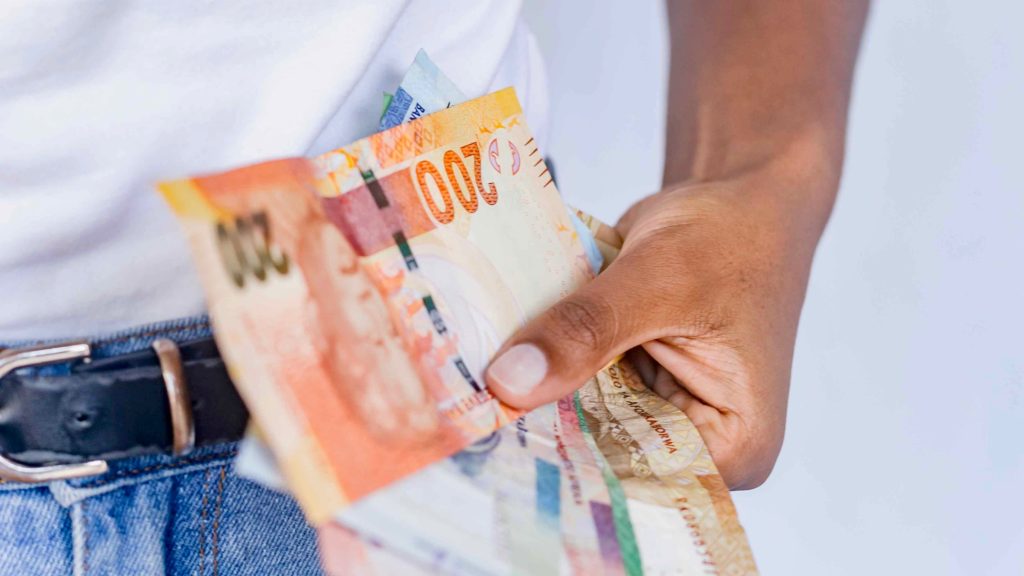 Concerns about SA's relationship with Russia push rand to a record low