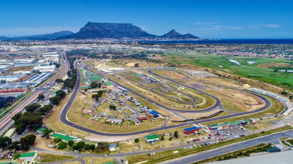 Killarney Raceway awarded a Blue Plaque for its historical significance