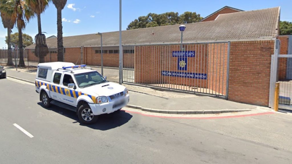 Community group files charge against SAPS due to lack of service