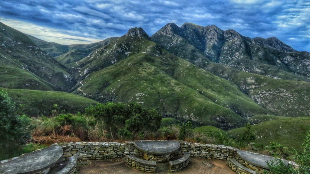 Things to Do in George - Montagu Pass and Outeniqua Pass