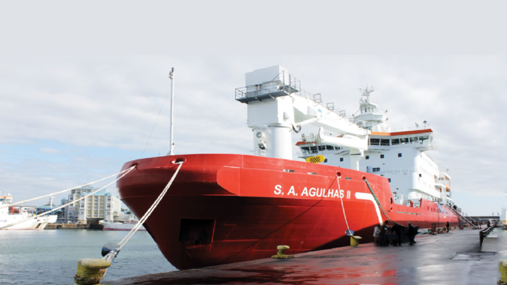 SA Agulhas II celebrates World Oceans Day with guided ship tours