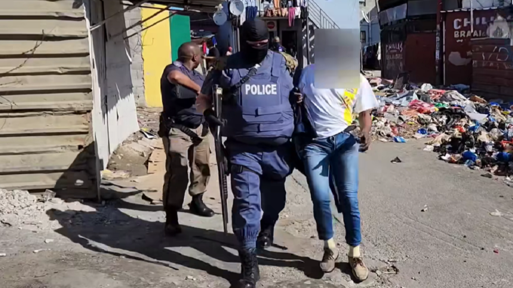 Video: Adults weaponize children during taxi strike violence