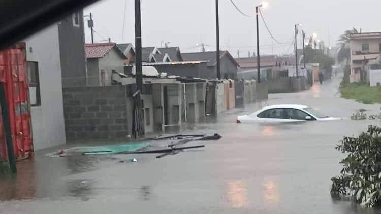 Update: Franschhoek records 299mm of rainfall amid evacuations