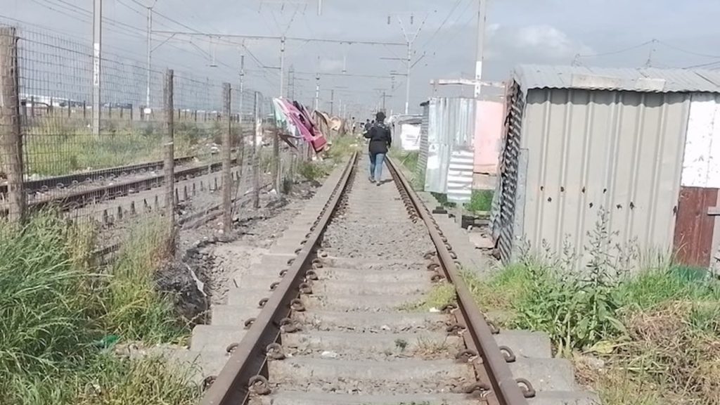 Almost 4 000 households still to be moved off Cape Town railway land
