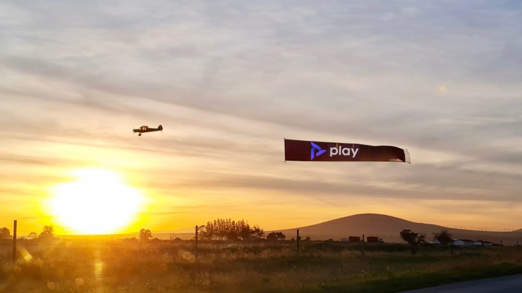 Ta-ta, Mavericks plane: It's time for Play.co.za's purple reign