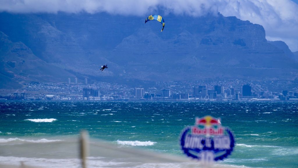 World's best kitesurfers head to the Cape for Red Bull King of the Air 2023