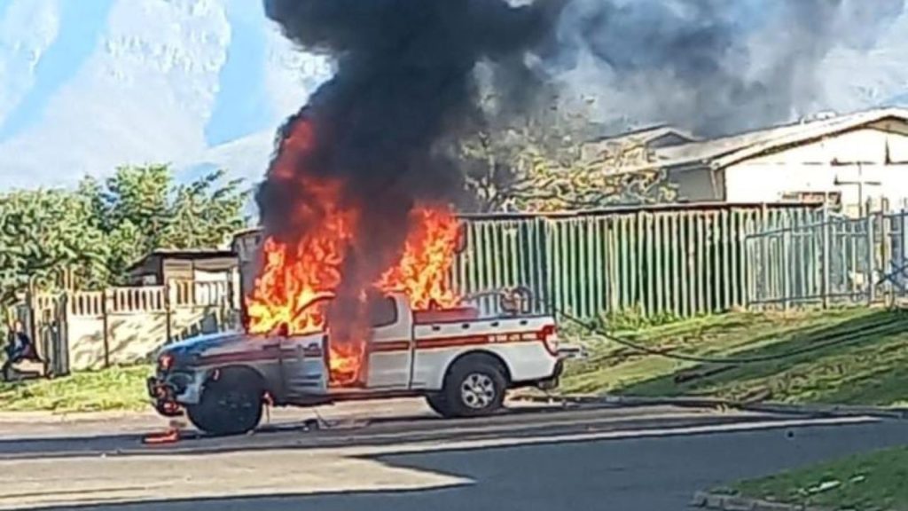 Late submissions, arson and protests delay WC municipal audit reports