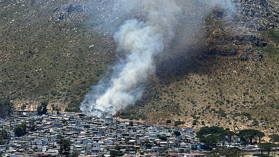 Spate of fires reported across the Cape as strong winds continue to blow
