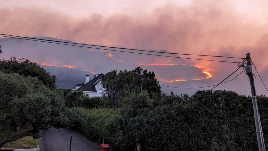 Simon's Town fire update: Road closures as blaze flares up again