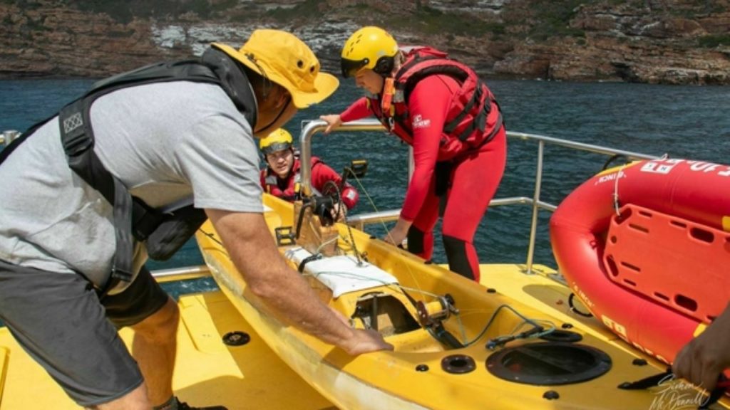 NSRI Simon's Town responds to fisherman in trouble at Cape Point
