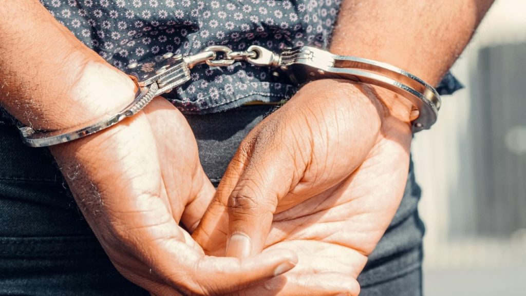 Crooked cop from Plettenberg Bay nabbed for fraud, corruption