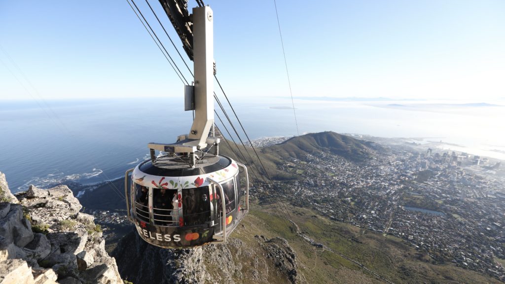 Vote for Table Mountain as Africa's Leading Tourist Attraction