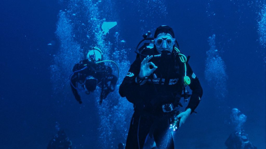UCT divers take on 24-hour dive-athon for a good cause once again