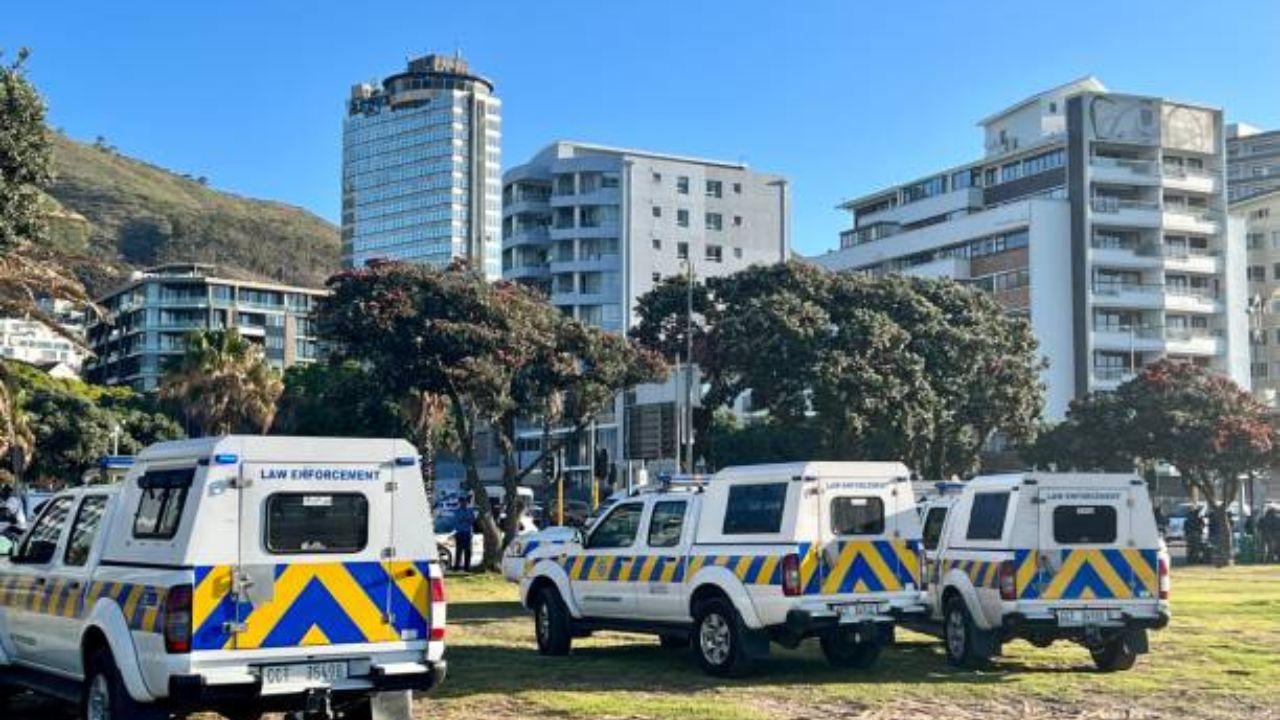 SAPS arrests four in Cape Town firearm busts